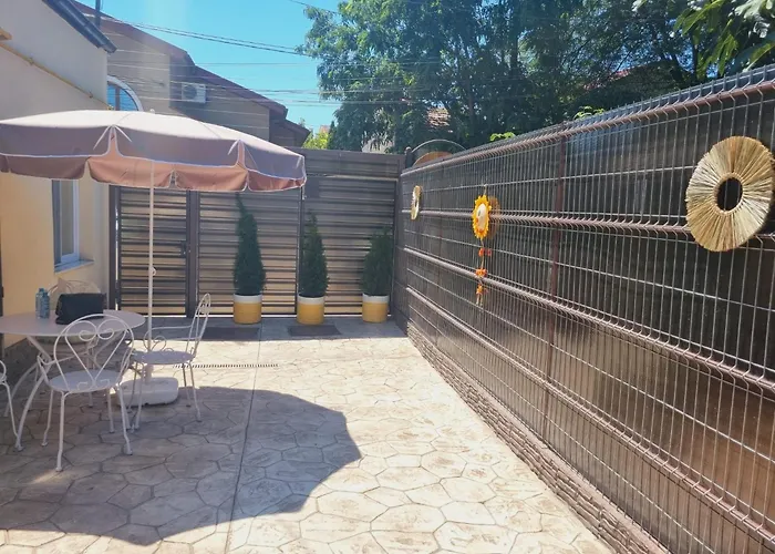 Apartman 2 La Curte Cu Foisor *